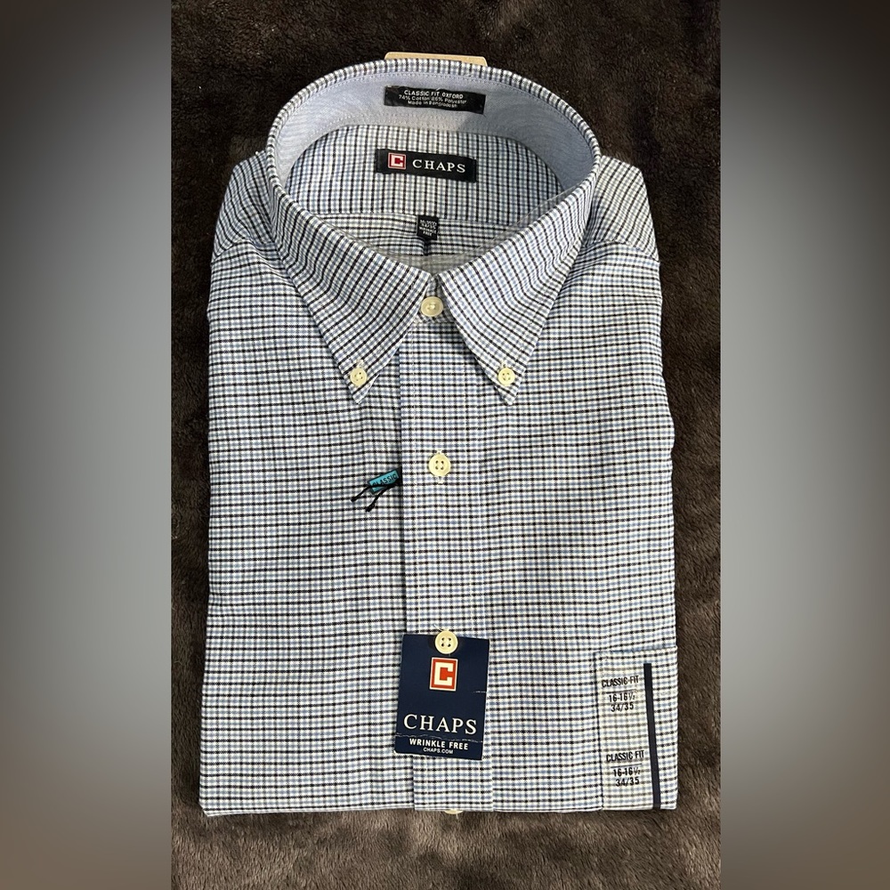 CHAPS Men’s Long Sleeve Button Up